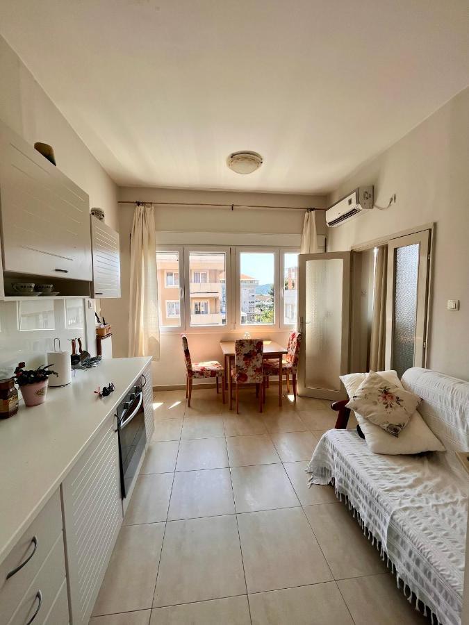 Mint Apartment ติวัต ภายนอก รูปภาพ